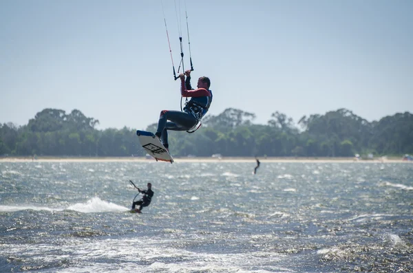 Uczestnicy mistrzostw portugalski Narodowy kitesurfingu 20 — Zdjęcie stockowe