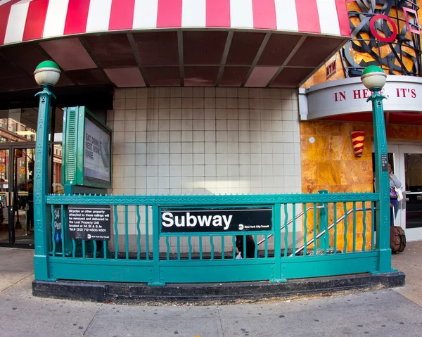Nyc の 34 th ストリートの地下鉄 — ストック写真