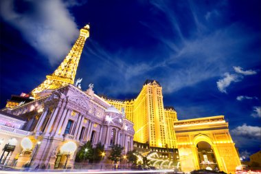 Landmark Paris Hotel Vegas clipart