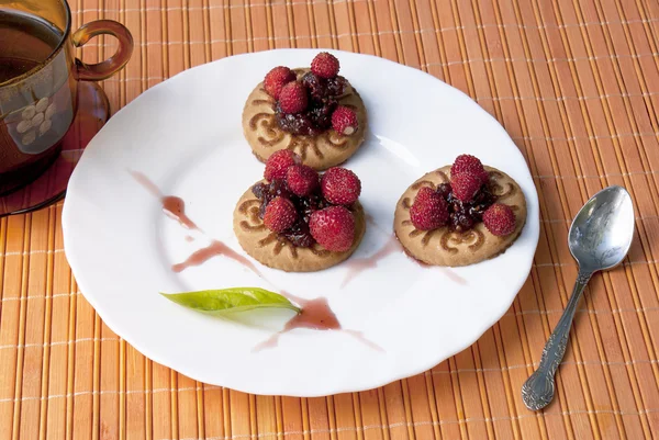 Biscotti alla vaniglia appetitosi — Foto Stock