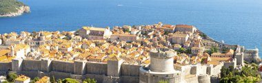 Dubrovnik'in tarihi kent Panoraması.