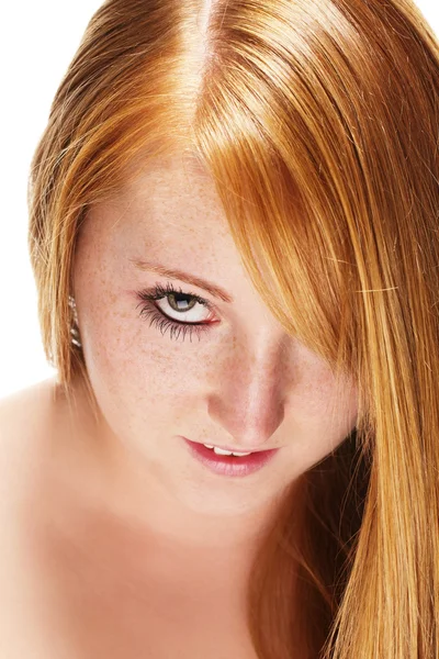 Szép haj egy vörös hajú lány portréja — Stock Fotó