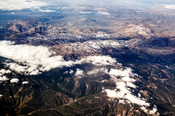 Vista de las montañas desde el avión — Foto de Stock