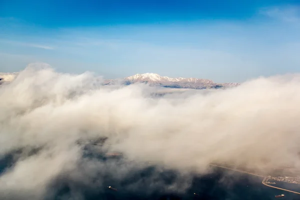 Uçaktan Dağların Manzarası — Stok fotoğraf