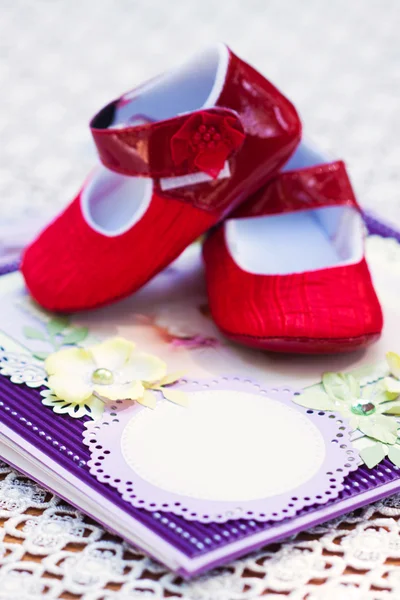 Notebook with shoes — Stock Photo, Image