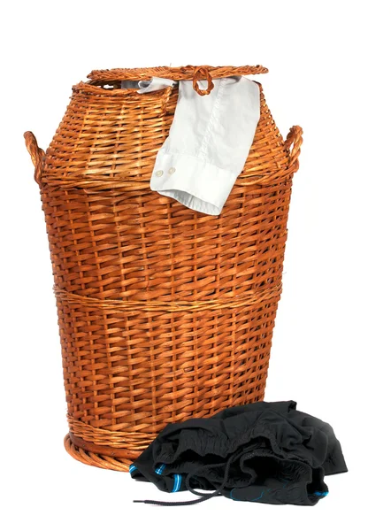 Wicker laundry basket — Stock Photo, Image