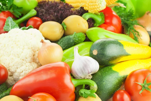 Vegetais saudáveis frescos orgânicos / fundo alimentar — Fotografia de Stock