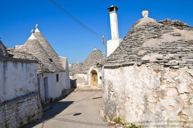 Alberobello 'nun çardağı. Puglia. İtalya..