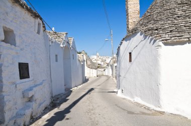 Alberobello 'nun çardağı. Puglia. İtalya..