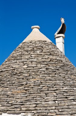 Alberobello 'nun çardağı. Puglia. İtalya..