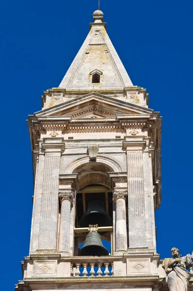 聖人コスマスとダミアン大聖堂。アルベロベッロ。プーリア州。イタリア. — ストック写真
