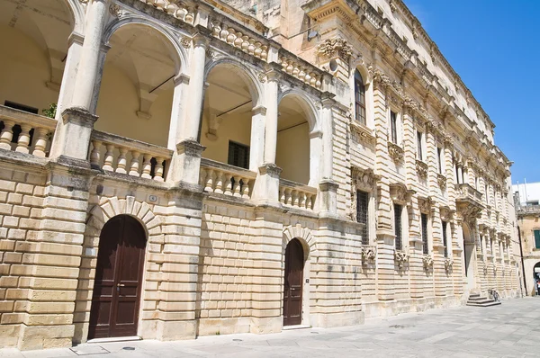 Piskoposluk Sarayı. Lecce. Puglia. İtalya. — Stok fotoğraf