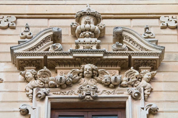 Palácio Celestines. Lecce. Puglia. Itália . — Fotografia de Stock