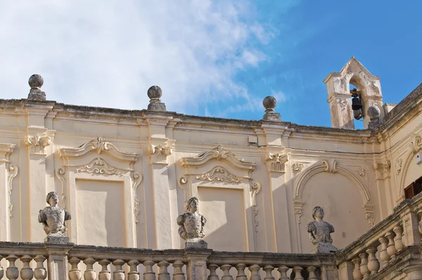 Palácio Episcopal. Lecce. Puglia. Itália . — Fotografia de Stock