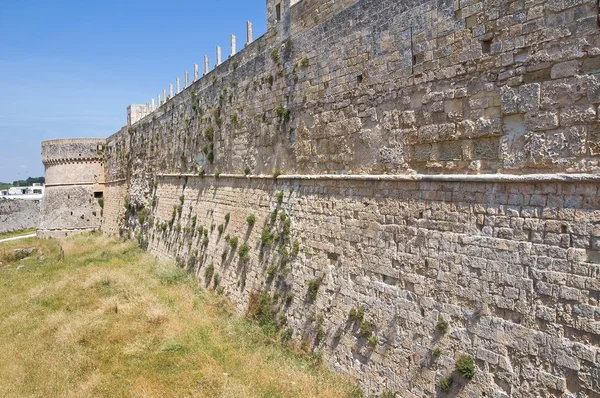 要塞の壁。オートラント。プーリア州。イタリア. — ストック写真