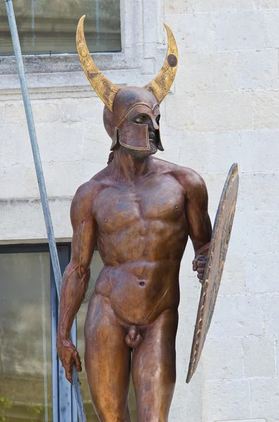 Messapian warrior bronze statue. Cavallino. Puglia. Italy. — Stock Photo, Image