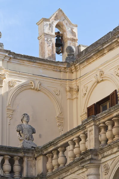 Palác Episcopal. Lecce. Puglia. Itálie. — Stock fotografie