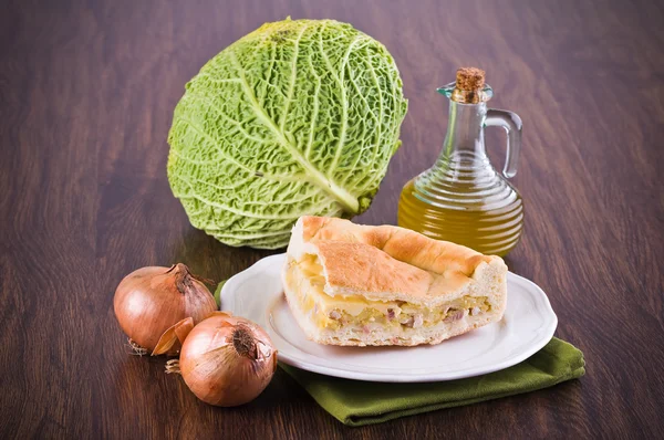 Savoy cabbage calzone. — Stock Photo, Image