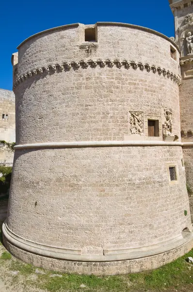 Замок де Монти в Корильяно-д 'Отранто. Апулия. Италия . — стоковое фото