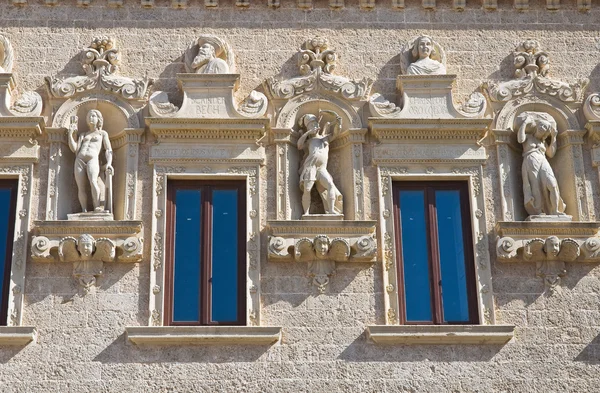 De monti slottet av corigliano dʼOtranto. Puglia. Italien. — Stockfoto