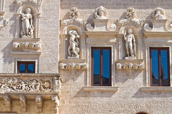 Замок де Монти в Корильяно-д 'Отранто. Апулия. Италия . — стоковое фото