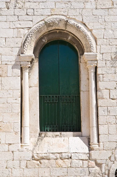 Kostel svatého giacomo. Trani. Puglia. Itálie. — Stock fotografie