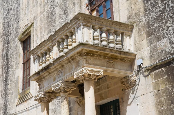 Παλάτι του Μεγάλου Δουκάτου του castromediano-limburg. Cavallino. Puglia. Ιταλία. — Φωτογραφία Αρχείου
