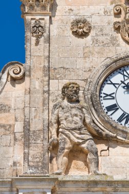 Belediye Binası. Ostuni. Puglia. İtalya.