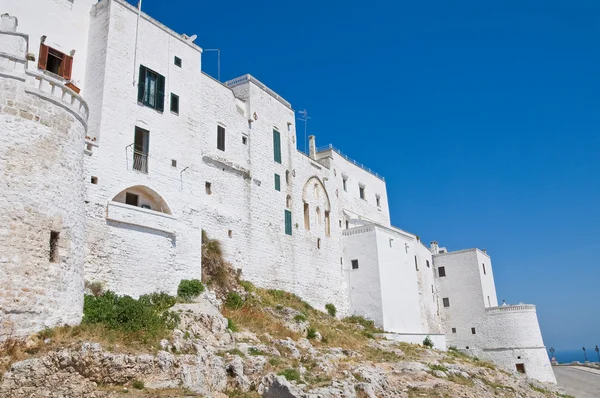 Paredes fortificadas. Ostuni. Puglia. Itália . — Fotografia de Stock