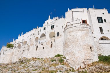 güçlendirilmiş duvarlar. Ostuni. Puglia. İtalya.