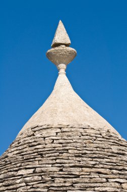 Alberobello 'nun çardağı. Puglia. İtalya..