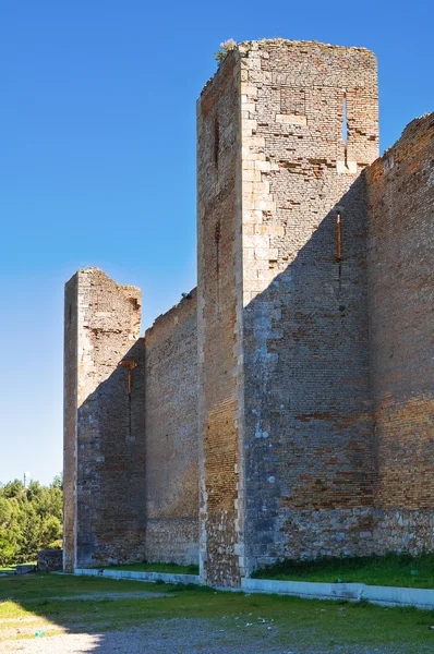 Lucera 的城堡。普利亚大区。意大利. — 图库照片