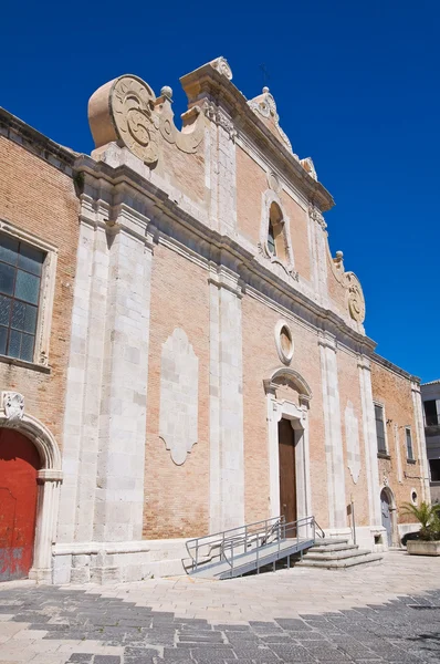 胭脂红的教会。lucera。普利亚大区。意大利. — 图库照片