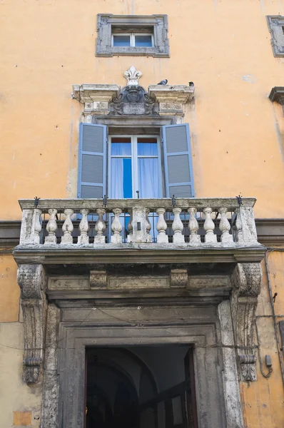 Pałac brugiotti. Viterbo. Lazio. Włochy. — Zdjęcie stockowe