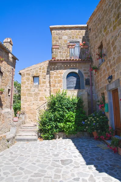 Une ruelle. Civita di Bagnoregio. Latium. Italie . — Photo