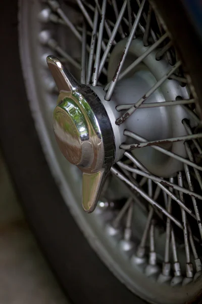 ビンテージ車、タイヤの詳細 — ストック写真
