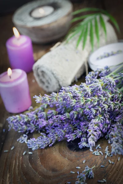 Lavendel-Wellness — Stockfoto