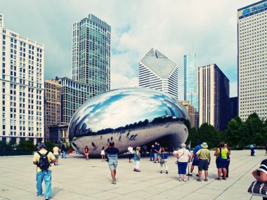 Chicago, Amerika Birleşik Devletleri - Ağustos 24, 2010: fasulye (clou gelen turist