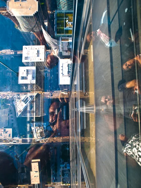 ガラスのエレベーター — ストック写真