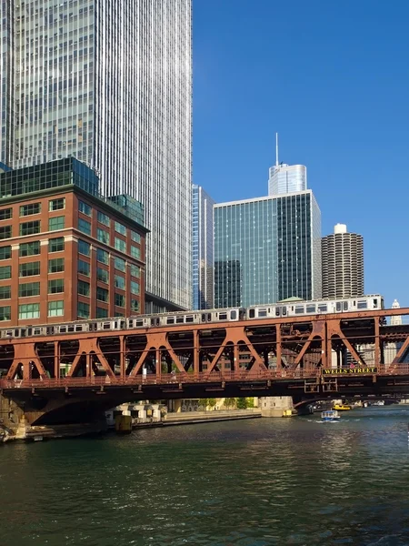 De trein van chicago 'l' — Stockfoto