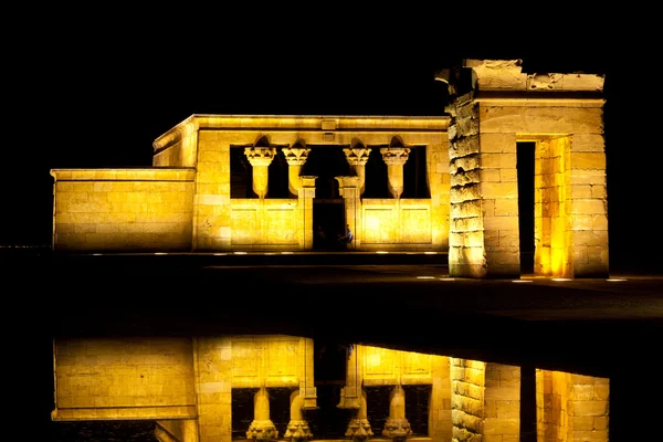 Night at Templo de Debod in Madrid — Stock Photo, Image