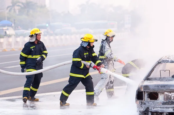 Chinese fire fighting — Stock Photo, Image