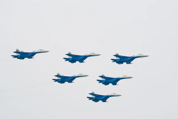 Su-27 z vityazi Russkimi zobrazit tým Royalty Free Stock Obrázky