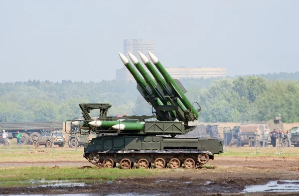Buk-M lanzamisiles antiaéreos móviles — Foto de Stock