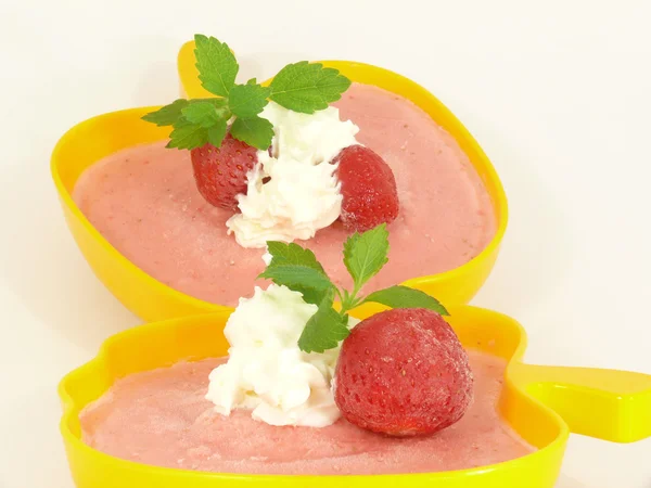 甜点，草莓果奶油 — 图库照片