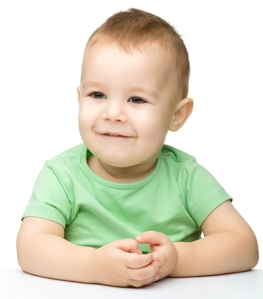 一个可爱的快乐小男孩的肖像 — 图库照片