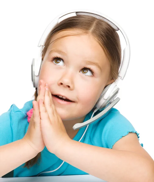 Young girl is working as an operator at helpline — Stock Photo, Image