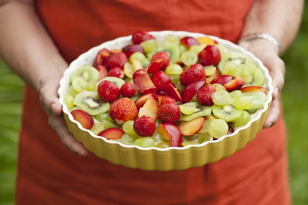 Obst und Beerenkuchen — Stockfoto