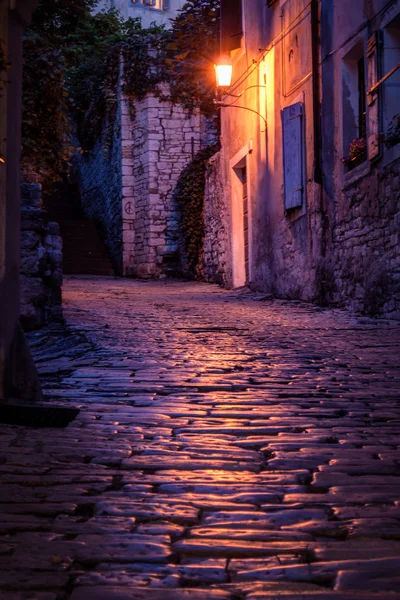 Старая улица — стоковое фото