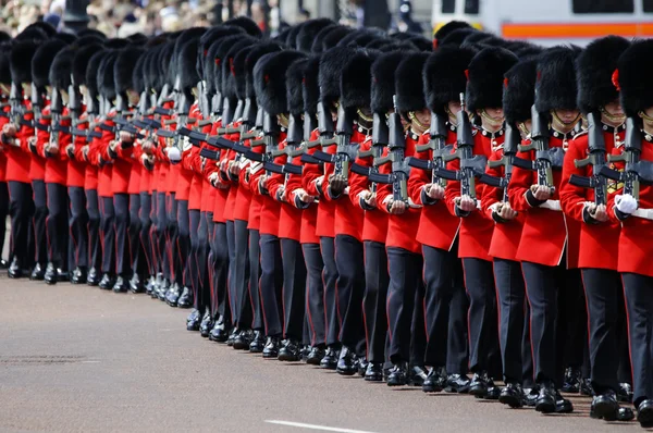 Trooping färg, london 2012 — Stockfoto